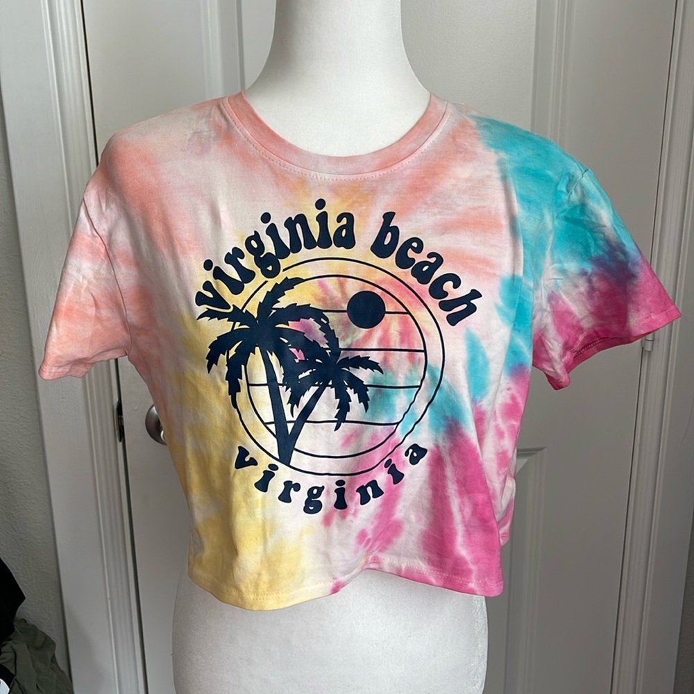 Virginia beach tie dye cropped tee